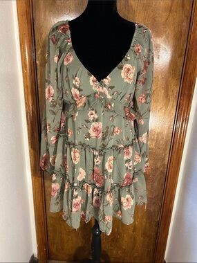 Tiered V-Neck Floral Tunic Top in Olive with Pink Roses